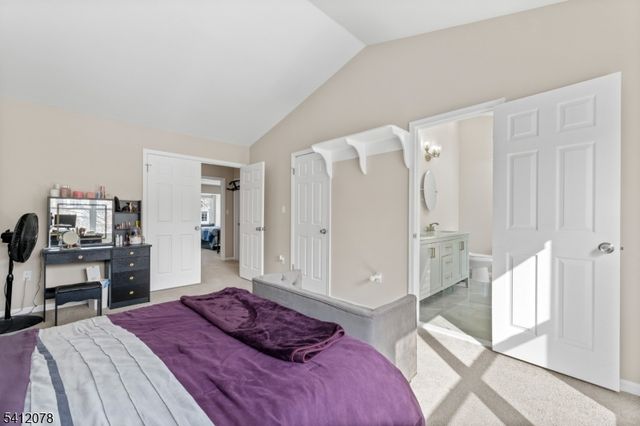 48 Sapphire Ln, Franklin Twp., NJ 08823