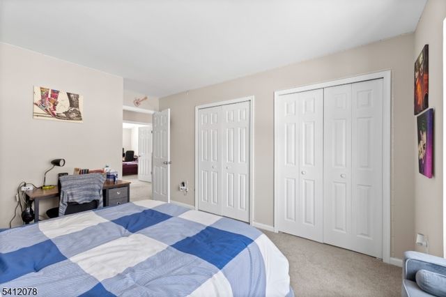 48 Sapphire Ln, Franklin Twp., NJ 08823