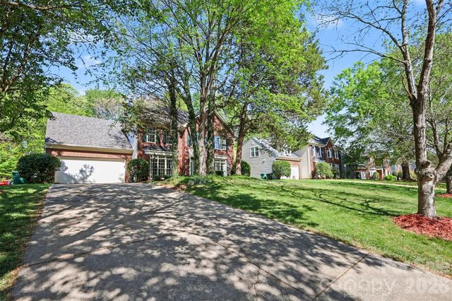 1601 Ivy Bluff Way, Matthews, NC 28105