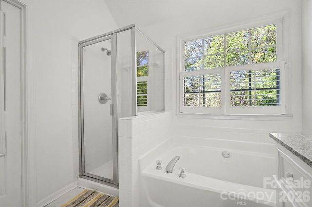 1601 Ivy Bluff Way, Matthews, NC 28105