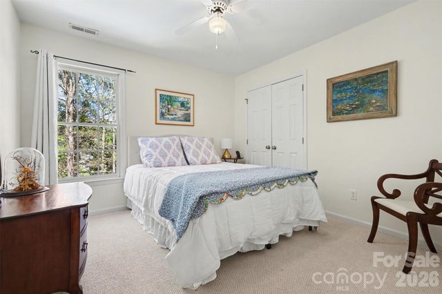 1601 Ivy Bluff Way, Matthews, NC 28105