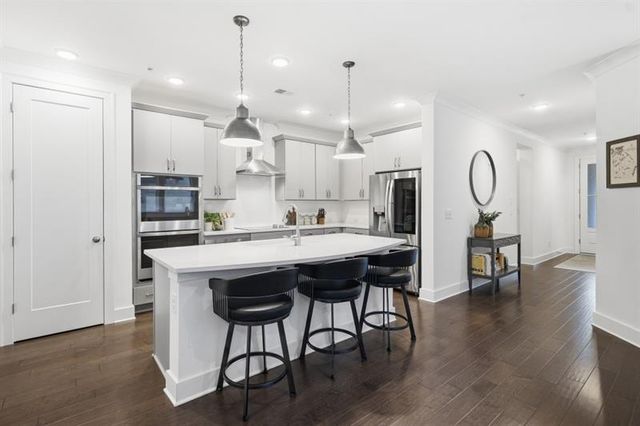 209 Floral Valley, Woodstock, GA 30188
