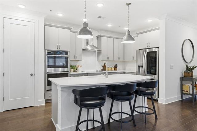 209 Floral Valley, Woodstock, GA 30188