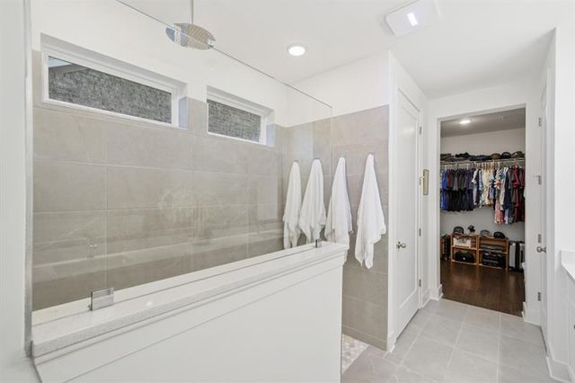 209 Floral Valley, Woodstock, GA 30188