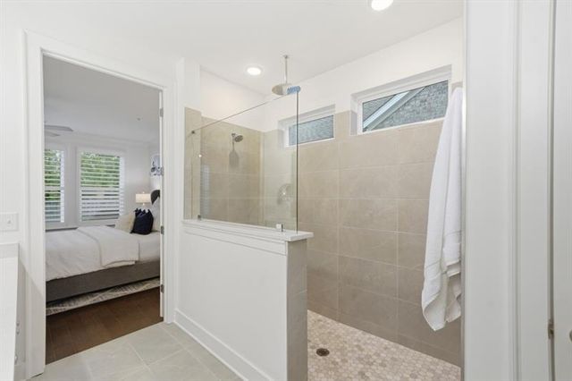 209 Floral Valley, Woodstock, GA 30188