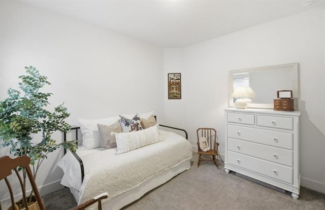 209 Floral Valley, Woodstock, GA 30188