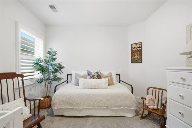 209 Floral Valley, Woodstock, GA 30188
