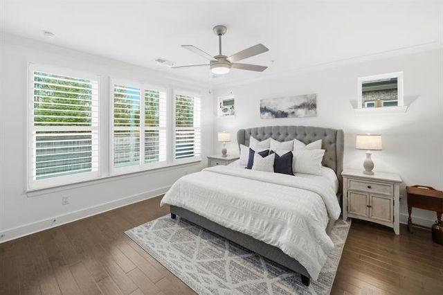 209 Floral Valley, Woodstock, GA 30188