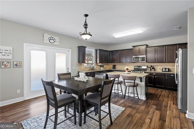 285 Paces Drive, Lithia Springs, GA 30122