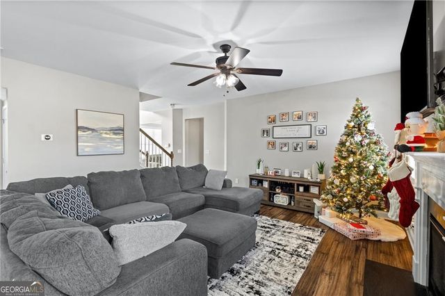 285 Paces Drive, Lithia Springs, GA 30122