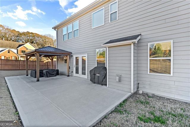 285 Paces Drive, Lithia Springs, GA 30122