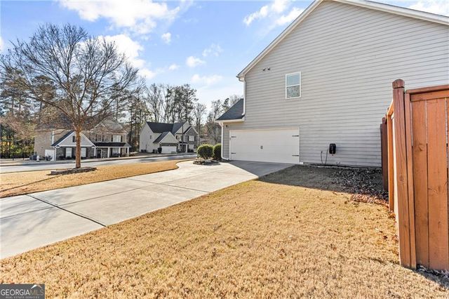 285 Paces Drive, Lithia Springs, GA 30122