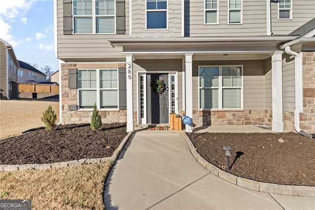 285 Paces Drive, Lithia Springs, GA 30122