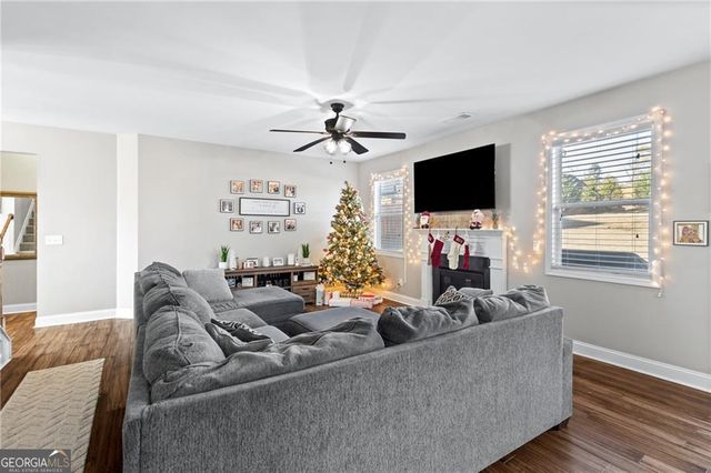 285 Paces Drive, Lithia Springs, GA 30122