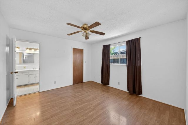 3144 E Santa Ana Avenue, Fresno, CA 93726