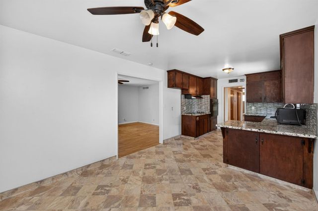 3144 E Santa Ana Avenue, Fresno, CA 93726