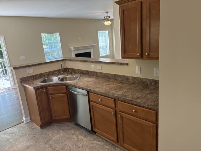 814 Sunset Pt, Mount Juliet, TN 37122
