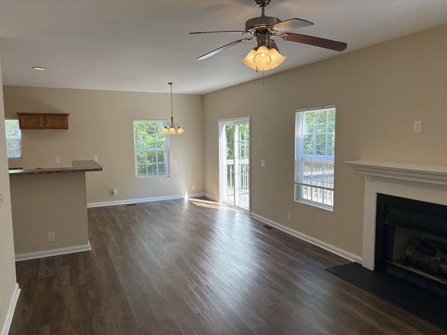 814 Sunset Pt, Mount Juliet, TN 37122