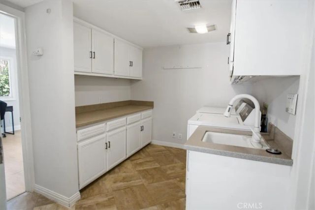 5320 Louise Avenue, Encino, CA 91316