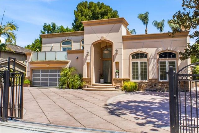 5320 Louise Avenue, Encino, CA 91316