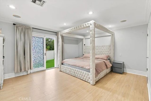 5320 Louise Avenue, Encino, CA 91316
