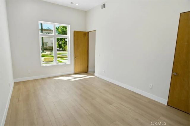 5320 Louise Avenue, Encino, CA 91316