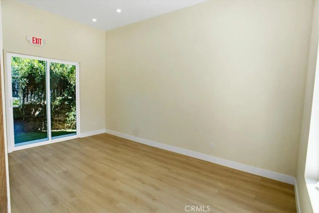 5320 Louise Avenue, Encino, CA 91316