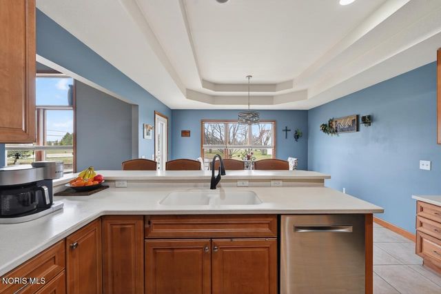 5742 Maple Creek Boulevard, Sylvania, OH 43560