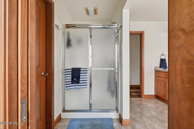 5742 Maple Creek Boulevard, Sylvania, OH 43560