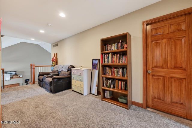 5742 Maple Creek Boulevard, Sylvania, OH 43560