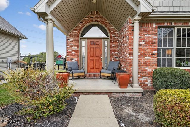 5742 Maple Creek Boulevard, Sylvania, OH 43560