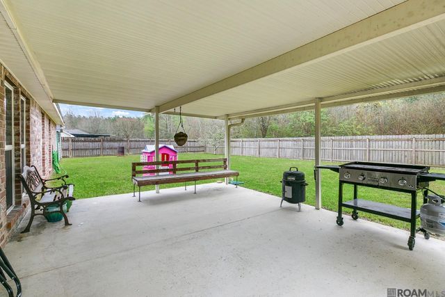 23550 Southpoint Dr, Denham Springs, LA 70726