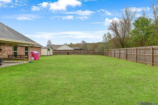 23550 Southpoint Dr, Denham Springs, LA 70726