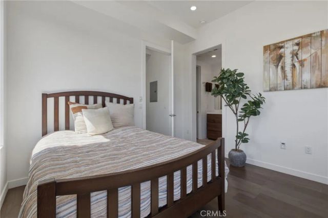 1301 Tamarind Avenue, Hollywood, CA 90028