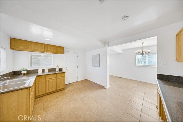 305 Bluffdale, Monterey Park, CA 91755