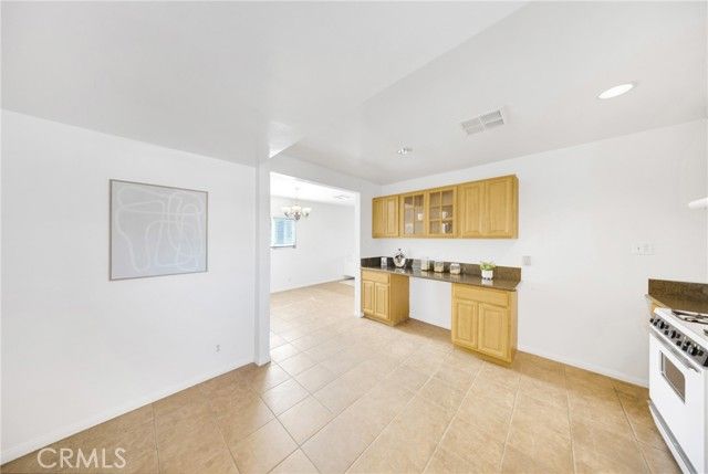 305 Bluffdale, Monterey Park, CA 91755