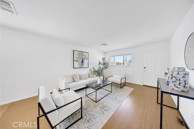 305 Bluffdale, Monterey Park, CA 91755