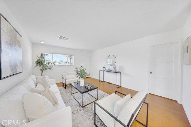 305 Bluffdale, Monterey Park, CA 91755