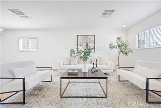 305 Bluffdale, Monterey Park, CA 91755