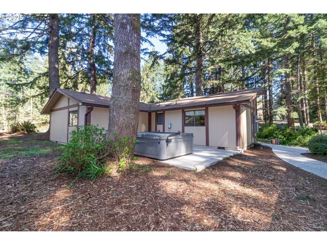 83694 ERHART Rd, Florence, OR 97439