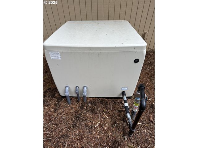 83694 ERHART Rd, Florence, OR 97439