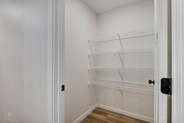 1113 E Smith Street, Springfield, MO 65803