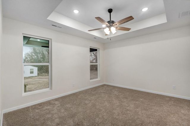 1113 E Smith Street, Springfield, MO 65803