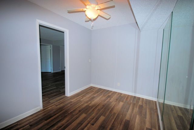 5917 Via Vermilya 308, Lake Worth, FL 33462