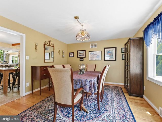 425 DELAWARE AVE, Delanco, NJ 08075