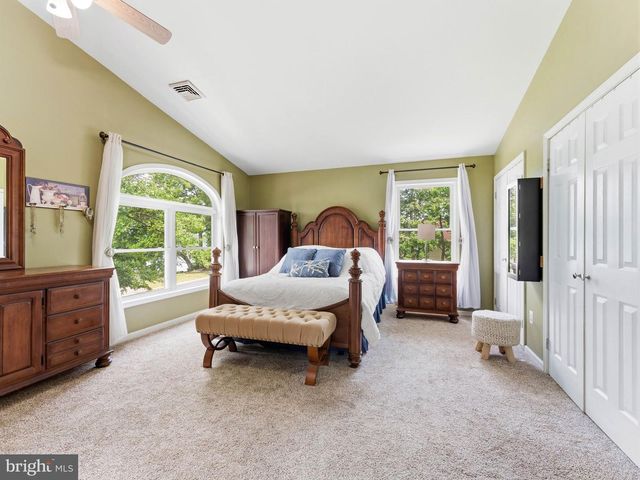 425 DELAWARE AVE, Delanco, NJ 08075