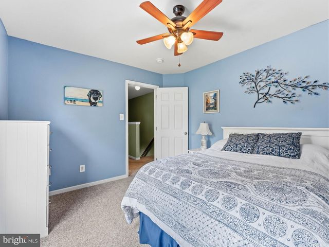 425 DELAWARE AVE, Delanco, NJ 08075