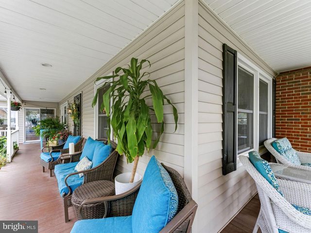 425 DELAWARE AVE, Delanco, NJ 08075