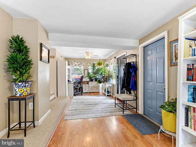 425 DELAWARE AVE, Delanco, NJ 08075