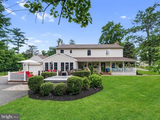 425 DELAWARE AVE, Delanco, NJ 08075